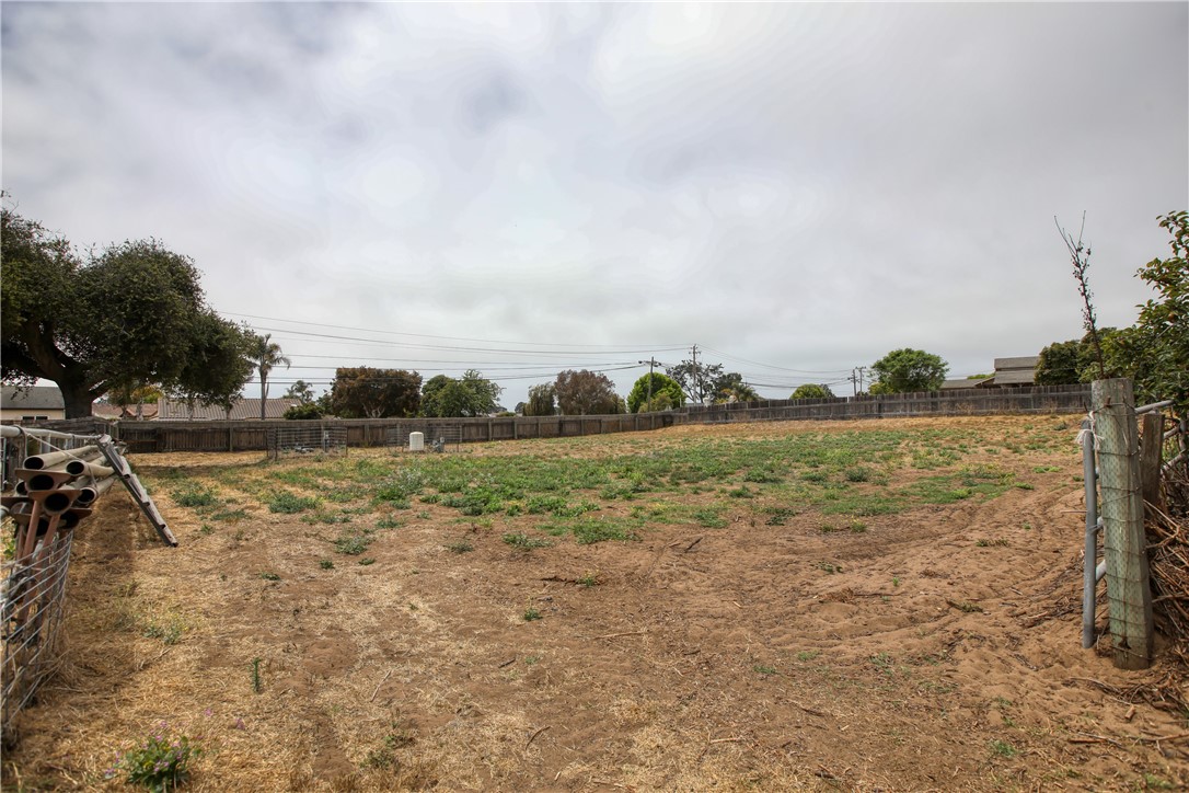 Grover Beach, California, 93433, United States, 3 Bedrooms Bedrooms, ,2 BathroomsBathrooms,Residential,For Sale,1899547