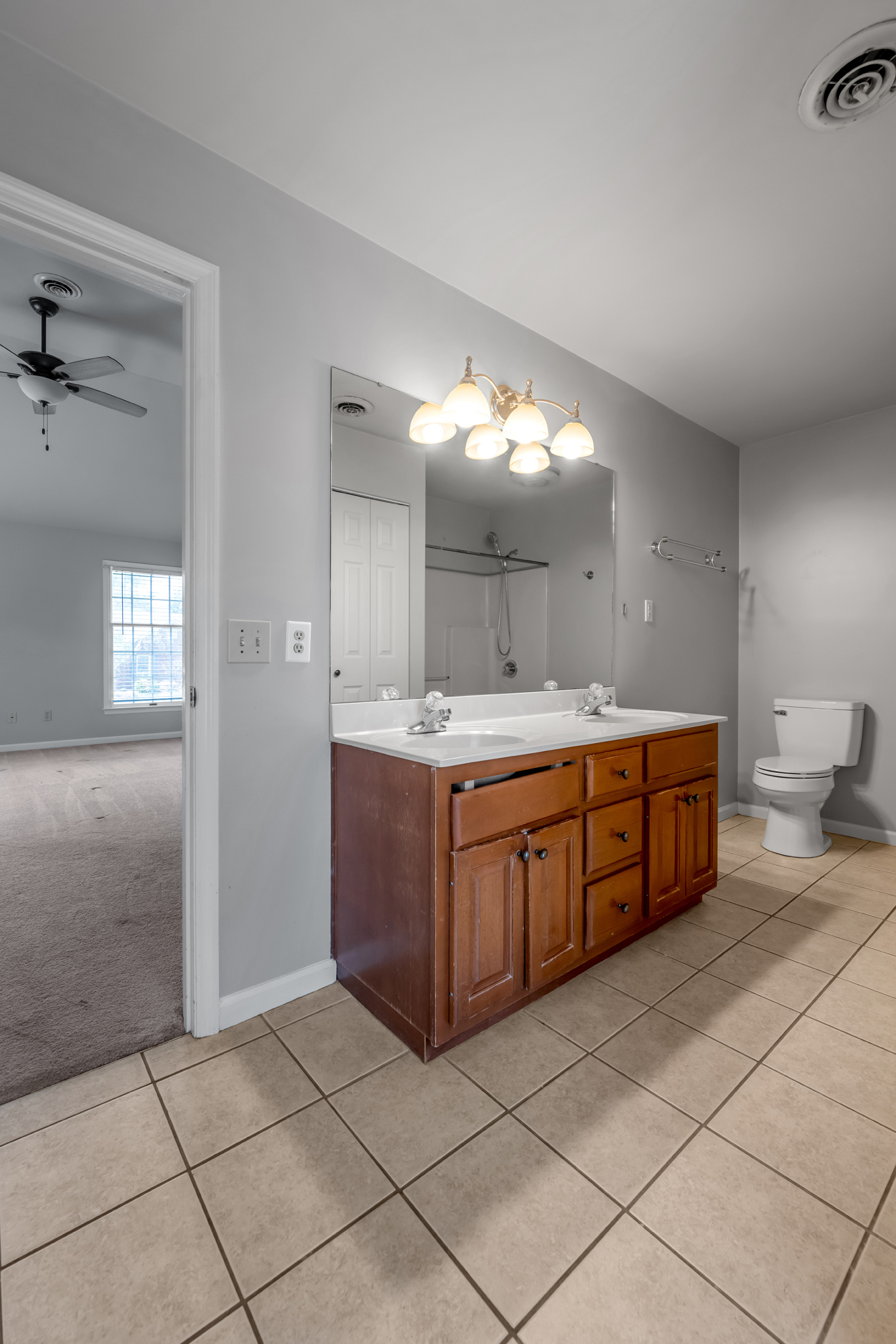  605 Keene-Way Drive - 物件實景