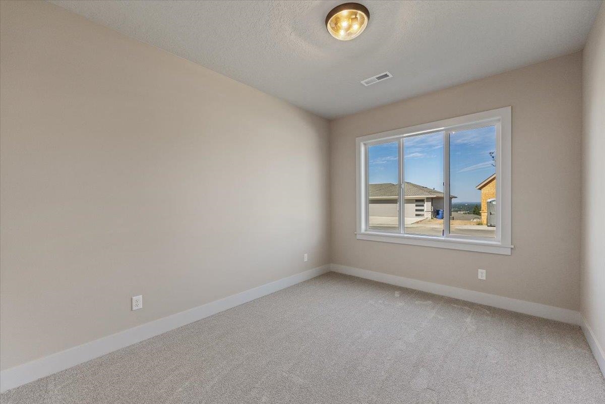 Spokane, Washington, 99223, United States, 3 Bedrooms Bedrooms, ,2 BathroomsBathrooms,Residential,For Sale,1805551