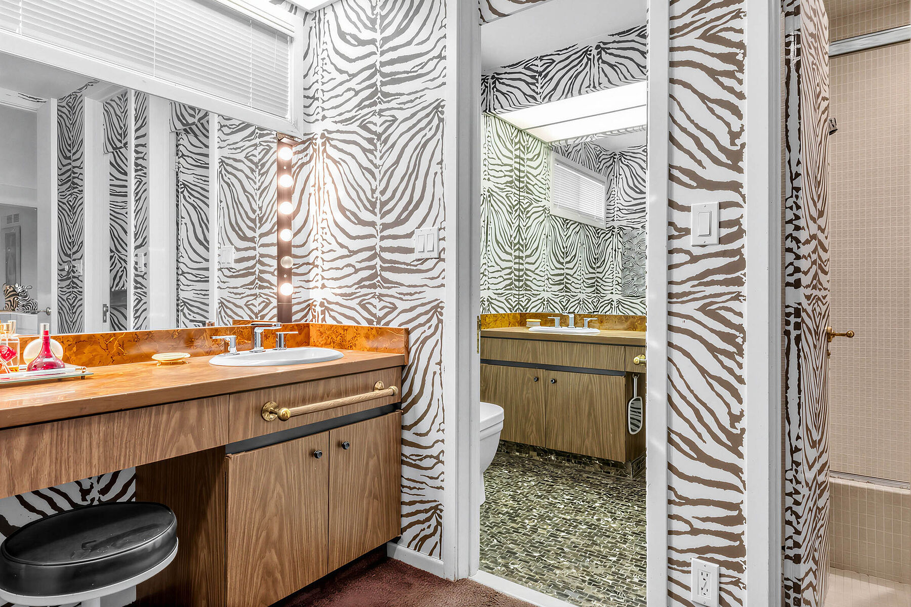  Bridal Path Bungalow - 物件實景