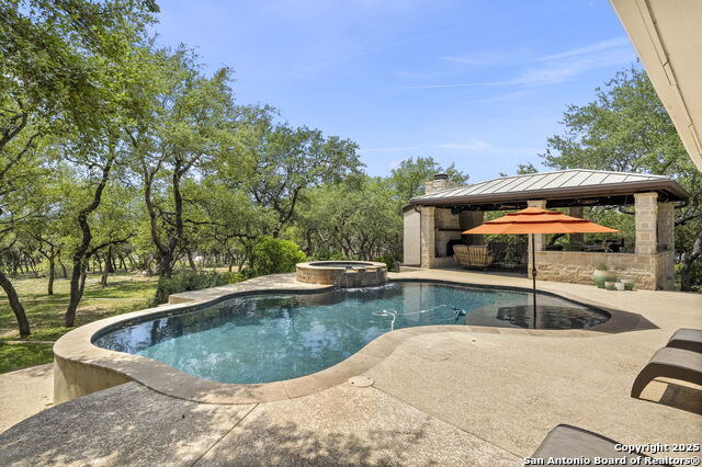 Boerne, Texas, 78015, United States, 5 Bedrooms Bedrooms, ,5 BathroomsBathrooms,Residential,For Sale,1784913