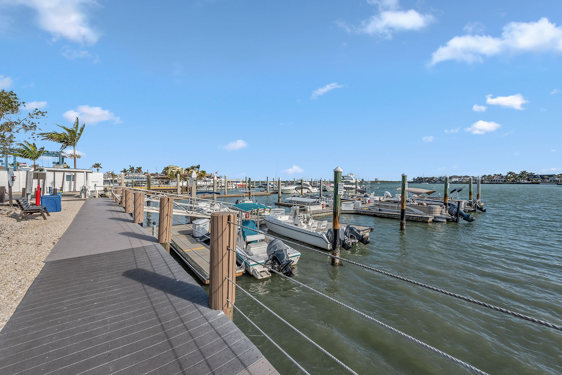  MARCO ISLAND - ANGLERS COVE - 物件實景