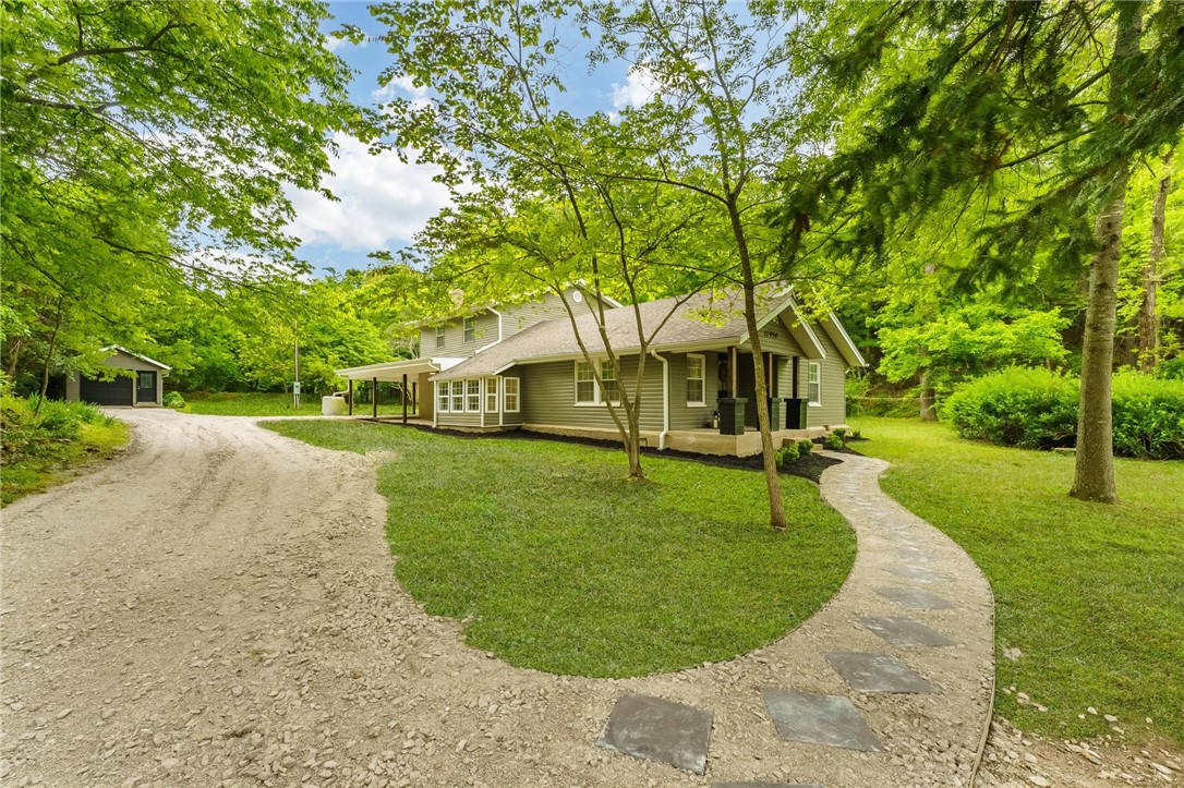 Fayetteville, Arkansas, 72704, United States, 5 Bedrooms Bedrooms, ,3 BathroomsBathrooms,Residential,For Sale,1805312