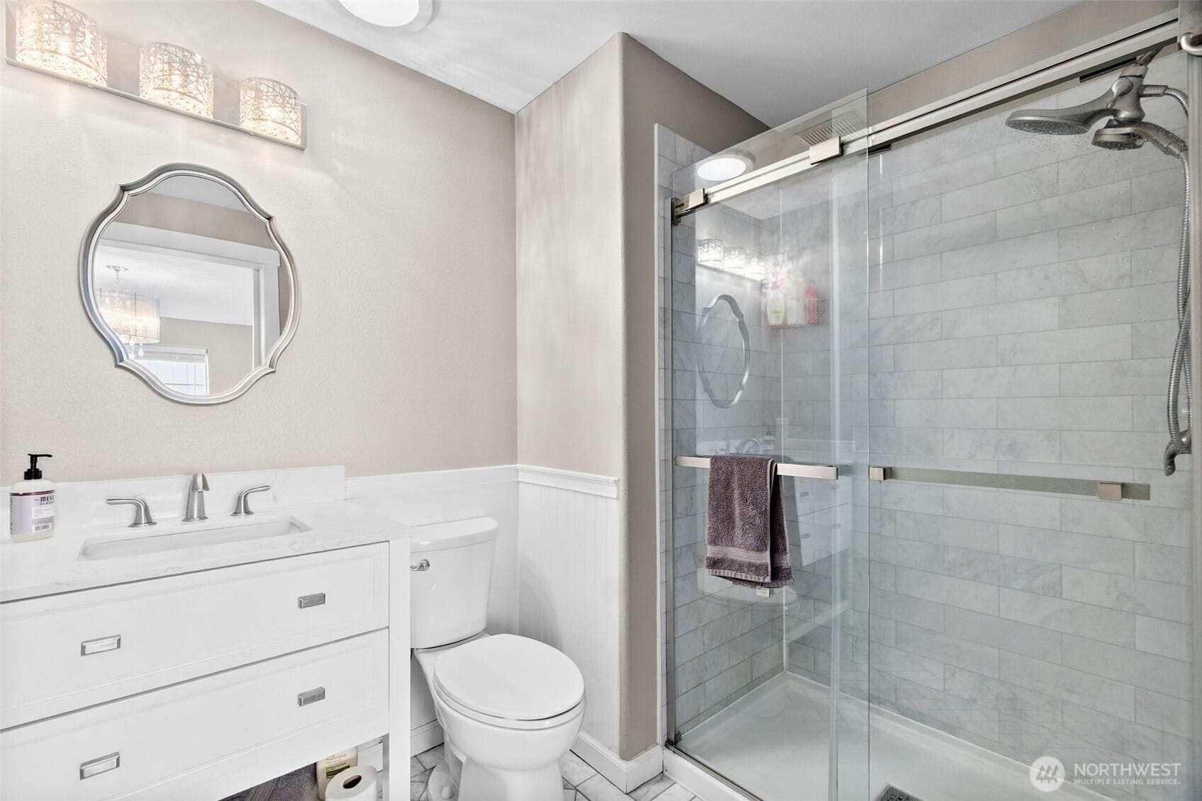 Lacey, Washington, 98513, United States, 4 Bedrooms Bedrooms, ,1 BathroomBathrooms,Residential,For Sale,1989155