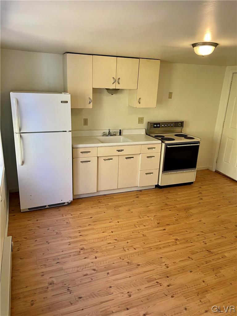 Greenwich Twp, Pennsylvania, 19534, United States, 22 Bedrooms Bedrooms, ,16 BathroomsBathrooms,Residential,For Sale,1976886