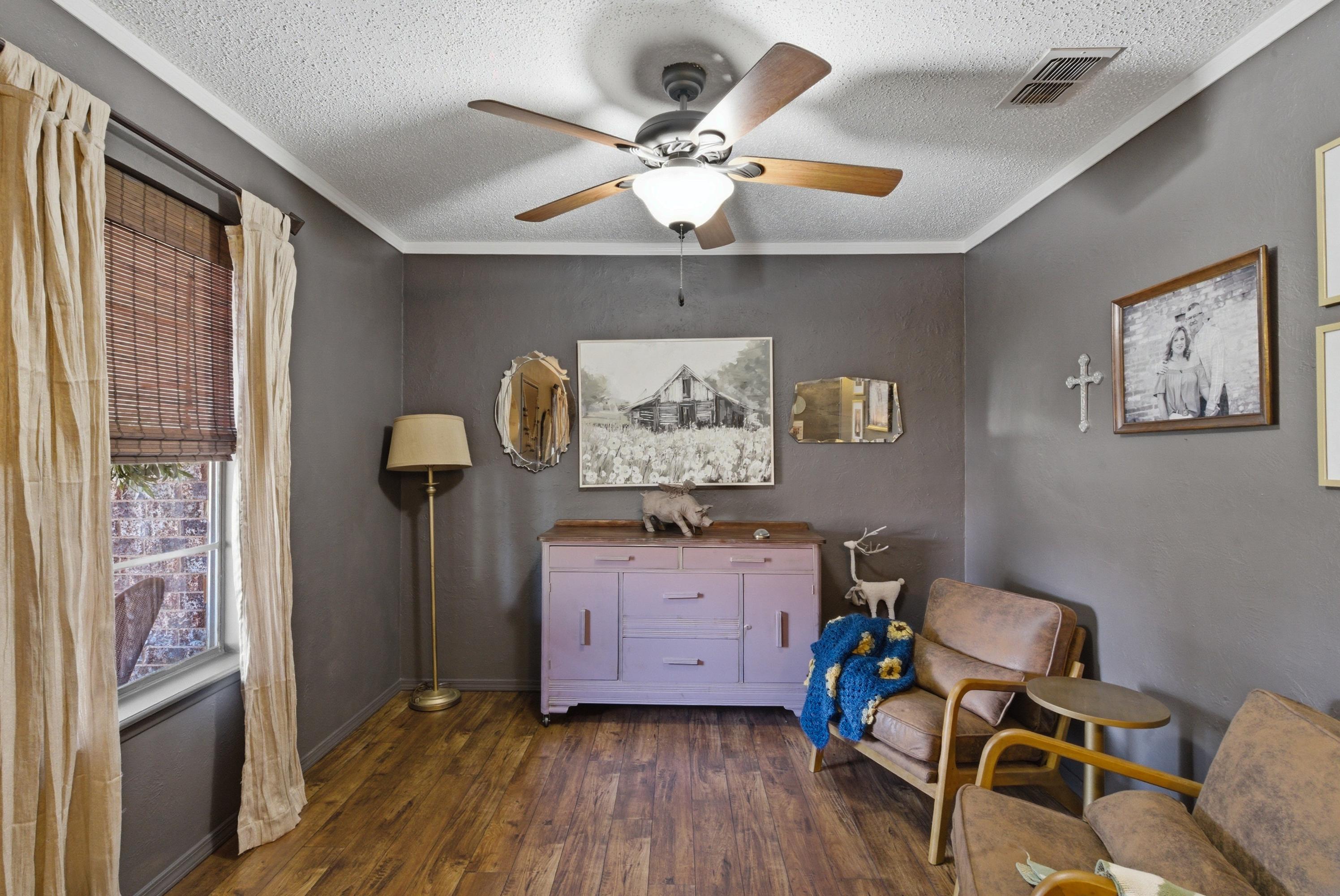  1508 Avenue D, Graham, TX, 76450 - 物件實景