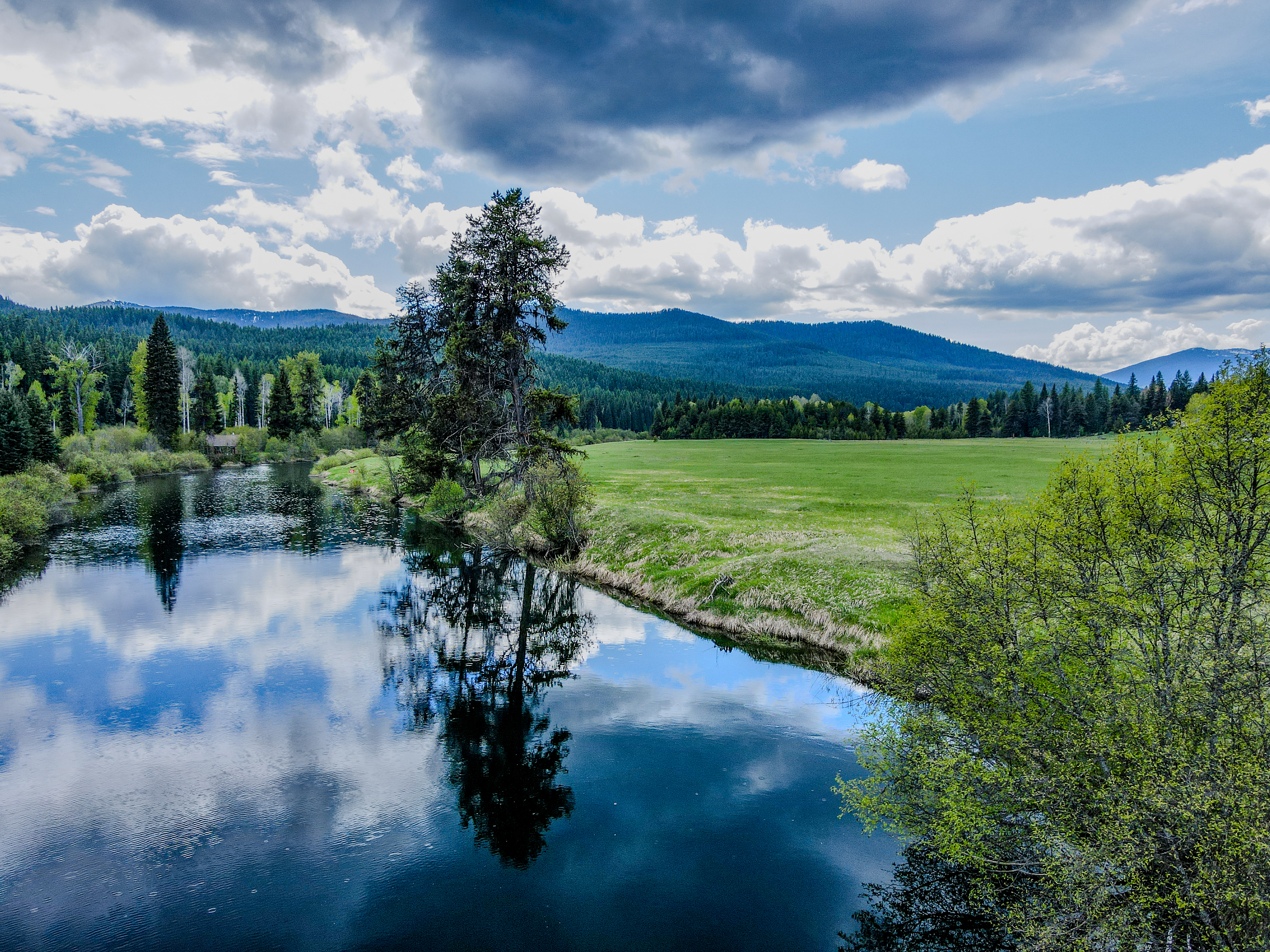 Yaak, Montana, 59935, United States, ,Land,For Sale,1983247