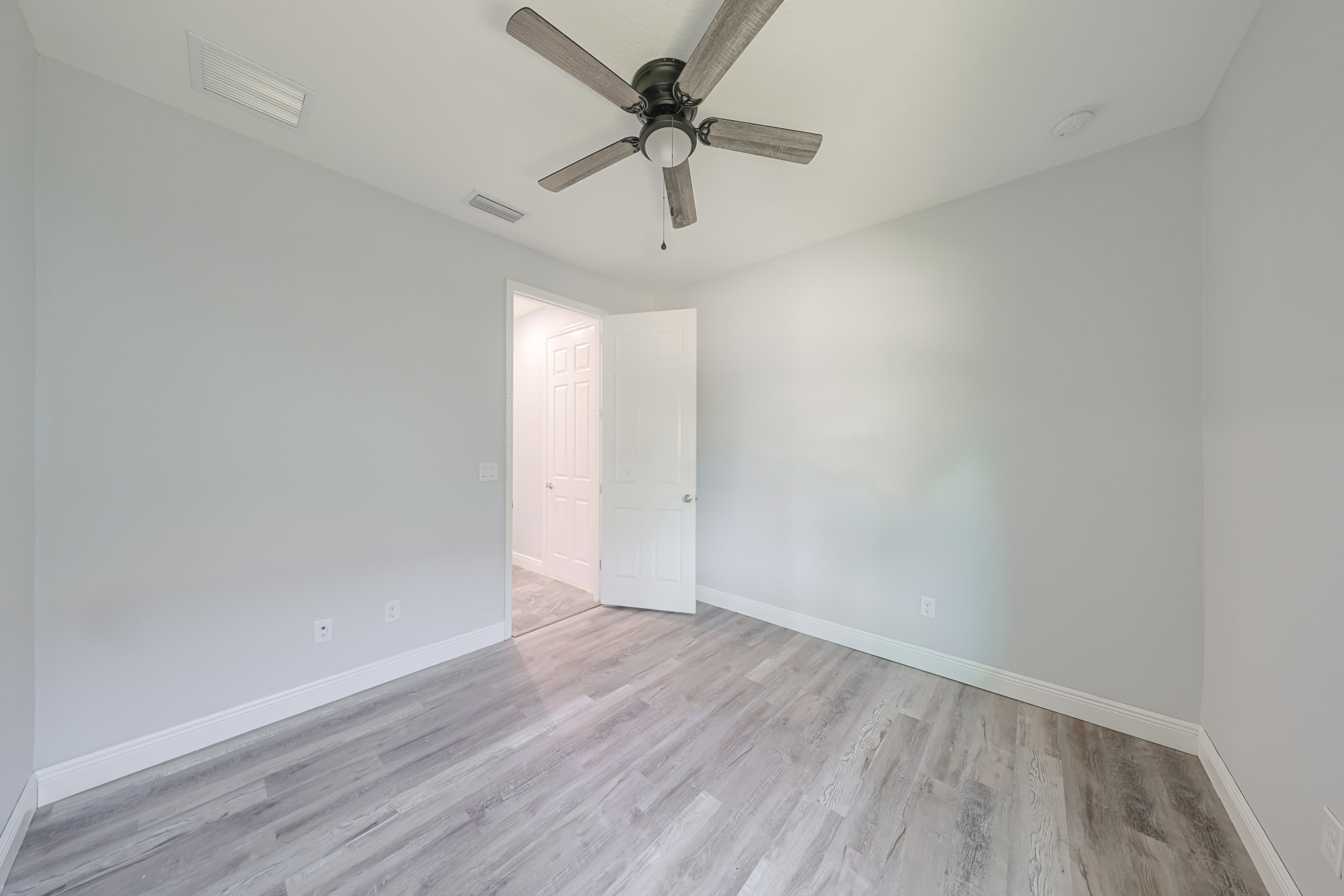 Apollo Beach, Florida, 33572, United States, 4 Bedrooms Bedrooms, ,3 BathroomsBathrooms,Residential,For Sale,1990222