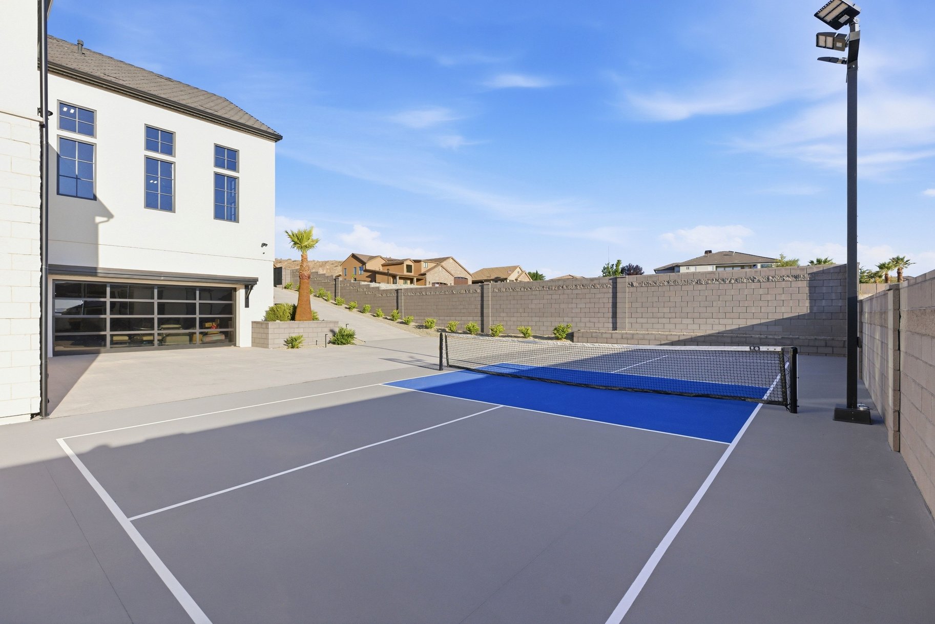  Indian Knolls Sports Court Stunner - 物件實景