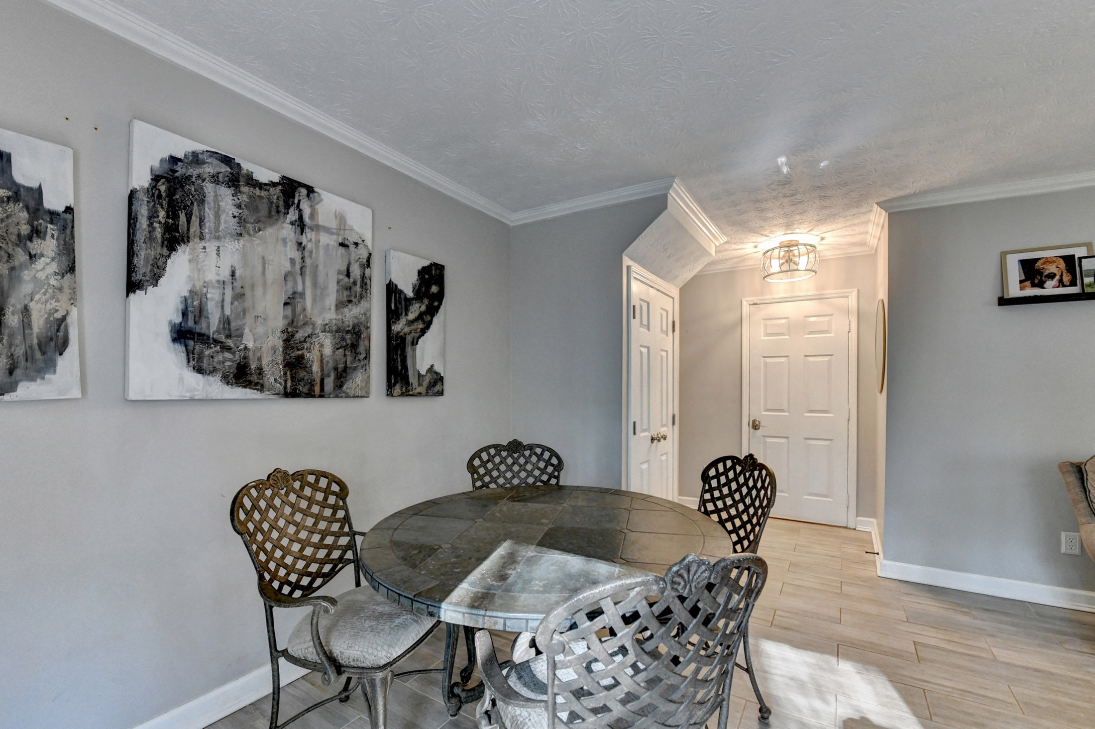  Welcome to this Renovated Home in Keheley Bend - 物件實景