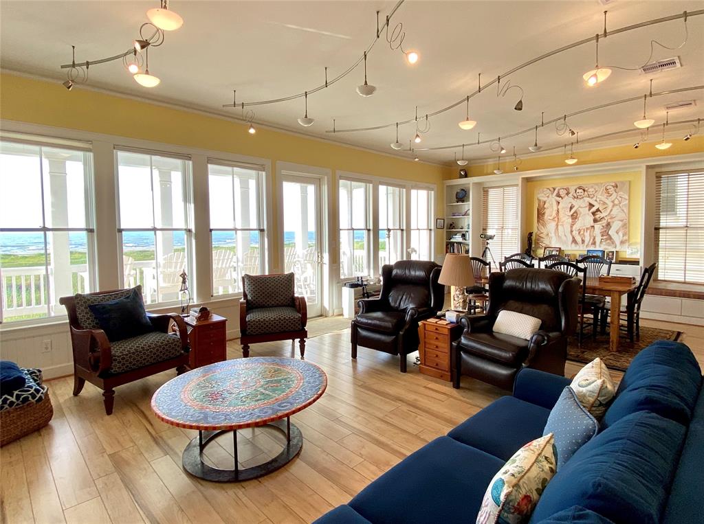 1757 Seaside Drive, Galveston, Texas, 77550, United States, 6 Bedrooms Bedrooms, ,6 BathroomsBathrooms,Residential,For Sale,1757 Seaside Drive,1628468