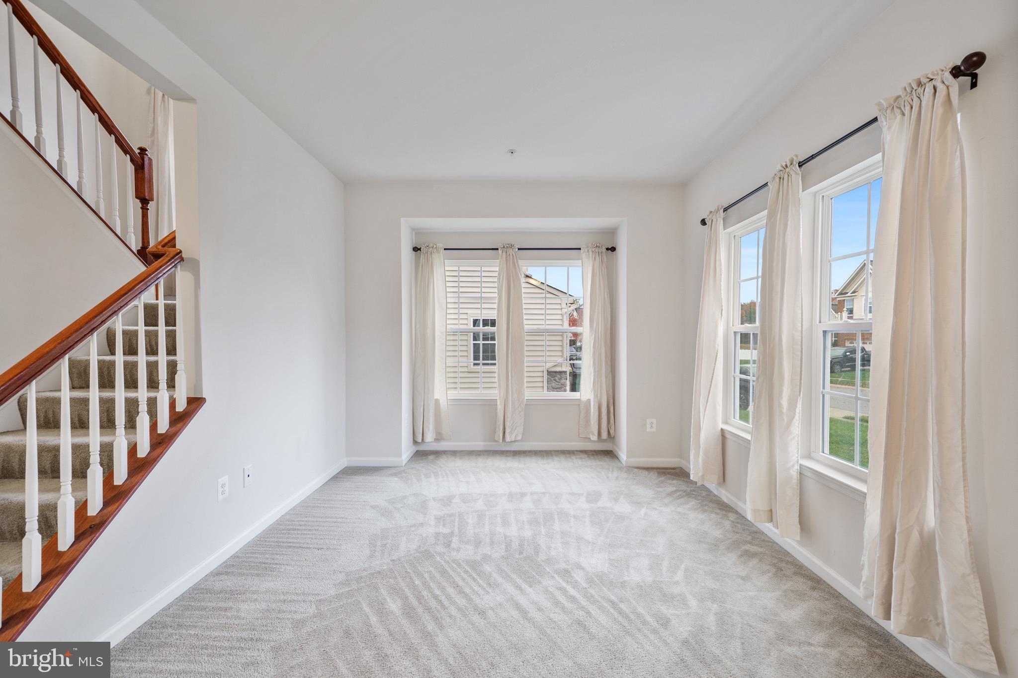 Waldorf, Maryland, 20602, United States, 4 Bedrooms Bedrooms, ,3 BathroomsBathrooms,Residential,For Sale,2001187