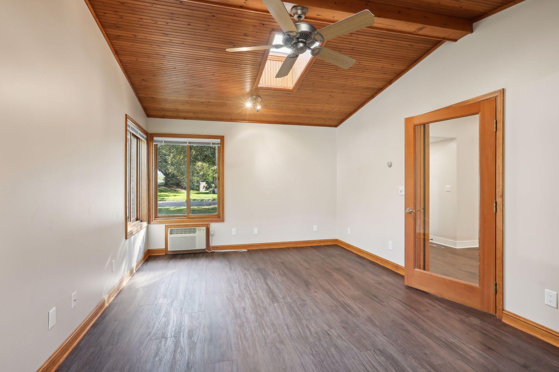 Plymouth, Minnesota, 55447, United States, 3 Bedrooms Bedrooms, ,1 BathroomBathrooms,Residential,For Sale,1959351