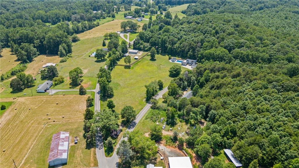 Dahlonega, Georgia, 30533, United States, 4 Bedrooms Bedrooms, ,4 BathroomsBathrooms,Residential,For Sale,1976865