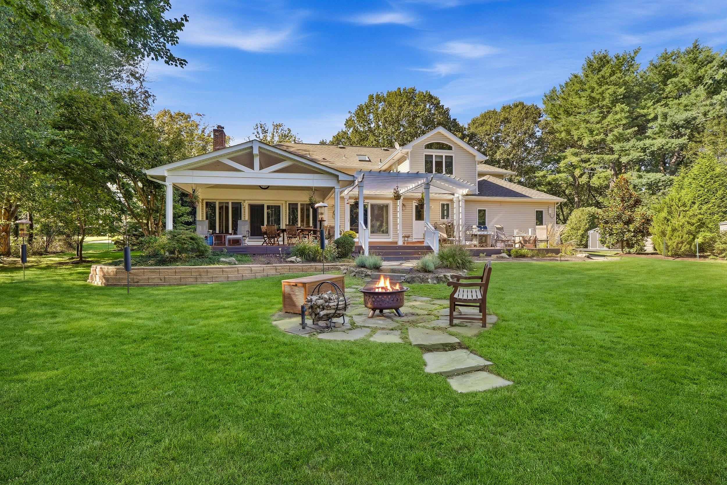  11 Raven Road, Colts Neck NJ - 物件實景
