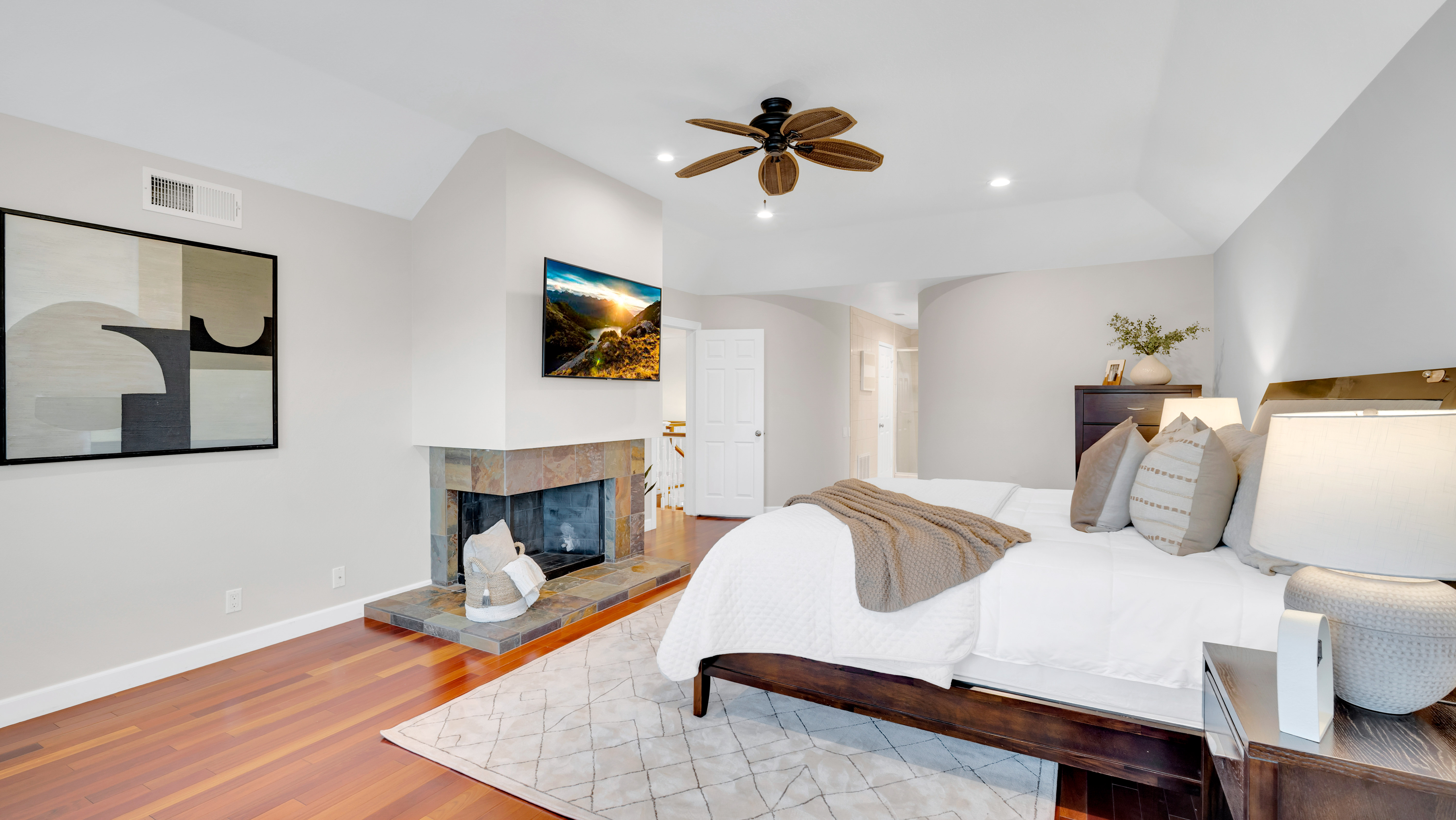  6139 East West View Drive, Orange, CA 92869 - 物件實景