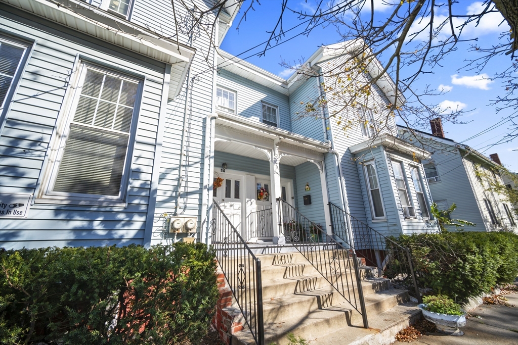 Lynn, Massachusetts, 01902, United States, 5 Bedrooms Bedrooms, ,3 BathroomsBathrooms,Residential,For Sale,1996647