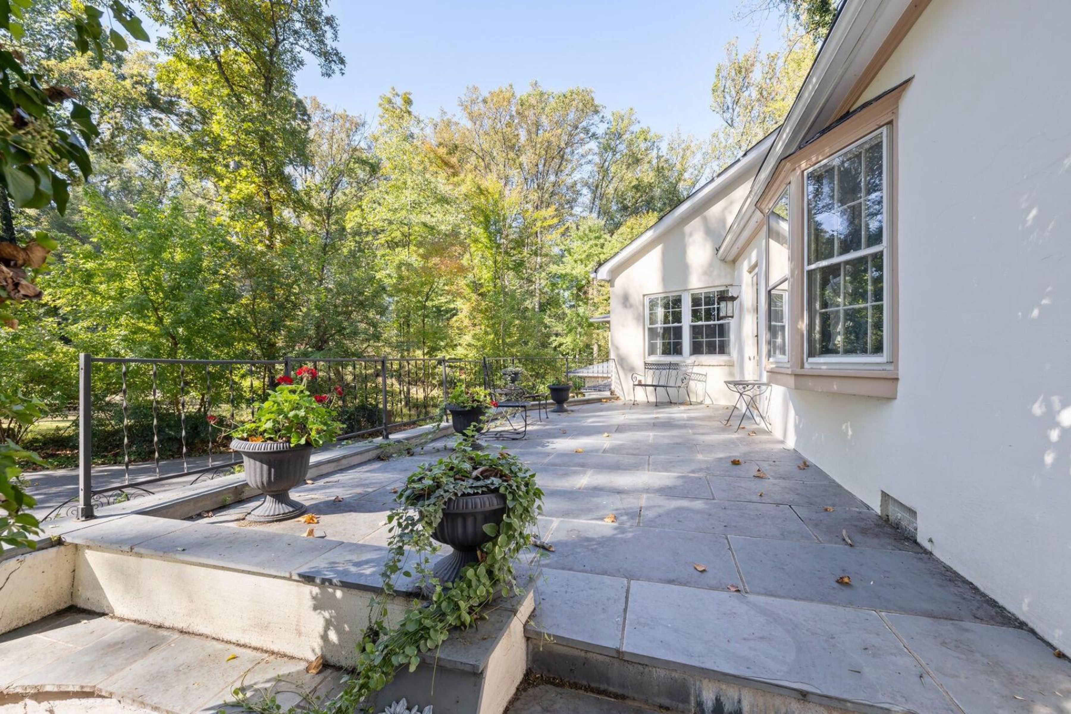  2701 Olney Sandy Spring Road, Olney, MD, 20832 - 物件實景