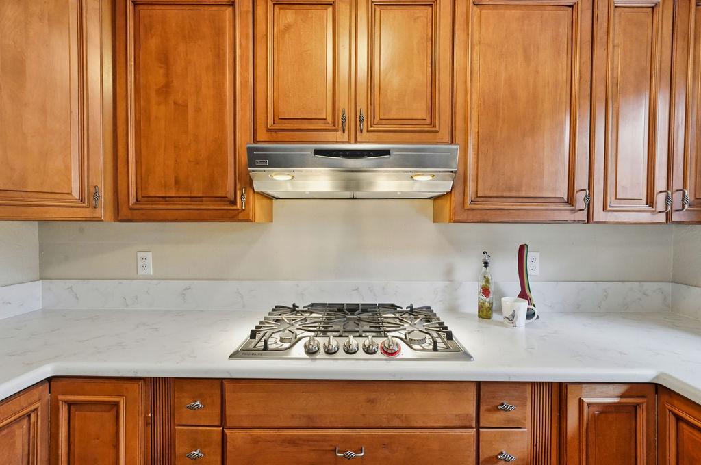 Auburn, California, 95602, United States, 3 Bedrooms Bedrooms, ,2 BathroomsBathrooms,Residential,For Sale,2048014