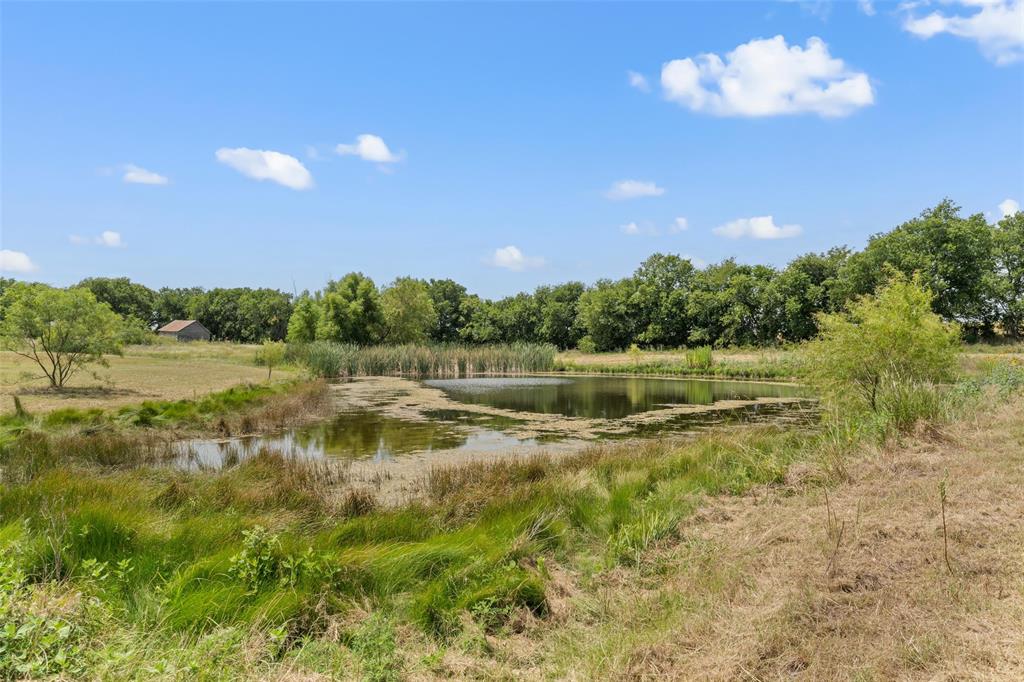 West, Texas, 76691, United States, 3 Bedrooms Bedrooms, ,2 BathroomsBathrooms,Residential,For Sale,1982487