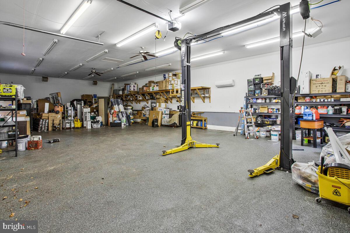 Port Republic, Maryland, 20676, United States, 5 Bedrooms Bedrooms, ,4 BathroomsBathrooms,Residential,For Sale,2005879