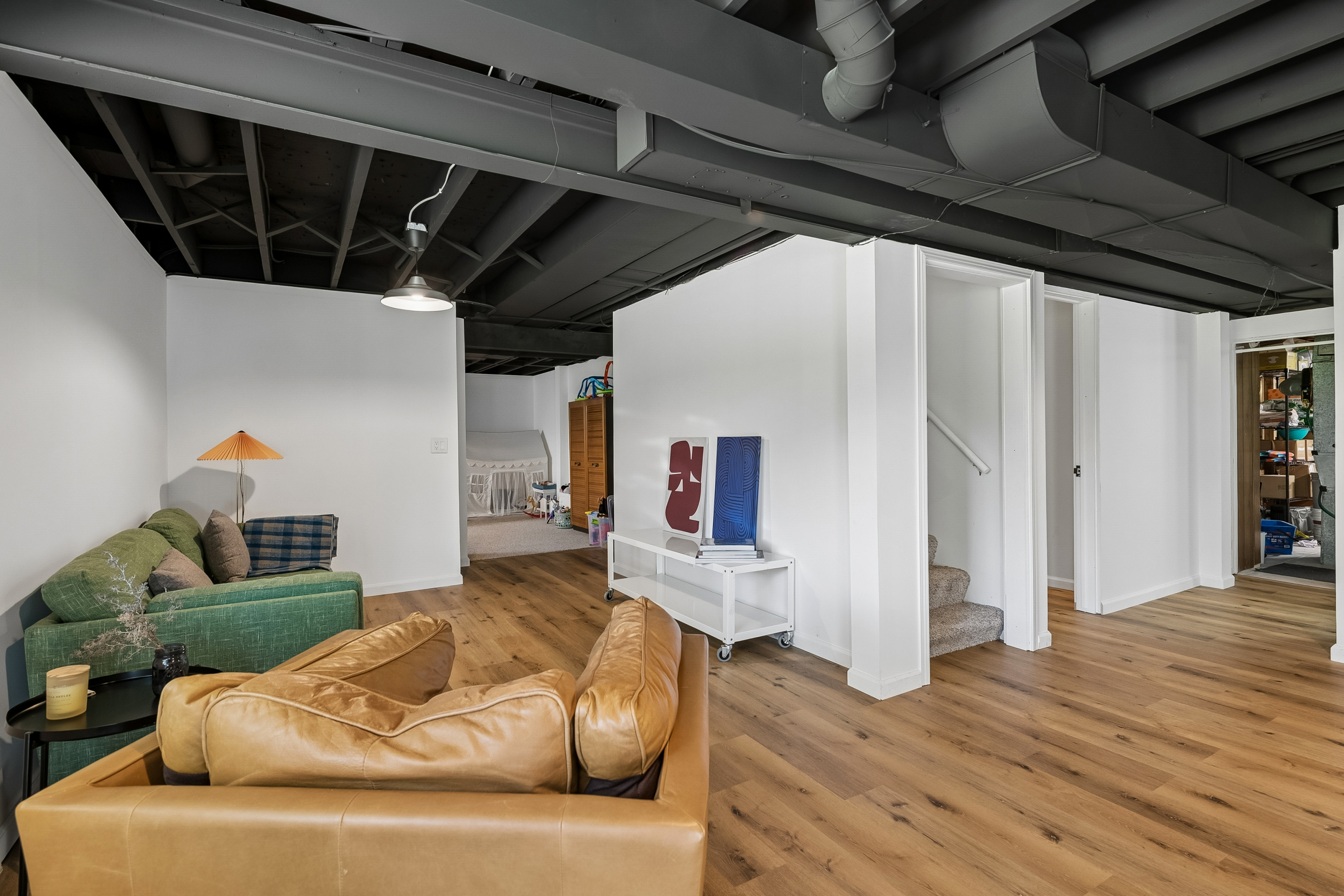  Sunlit Rambler Retreat with Exceptional Outdoor Possibilities - 物件實景