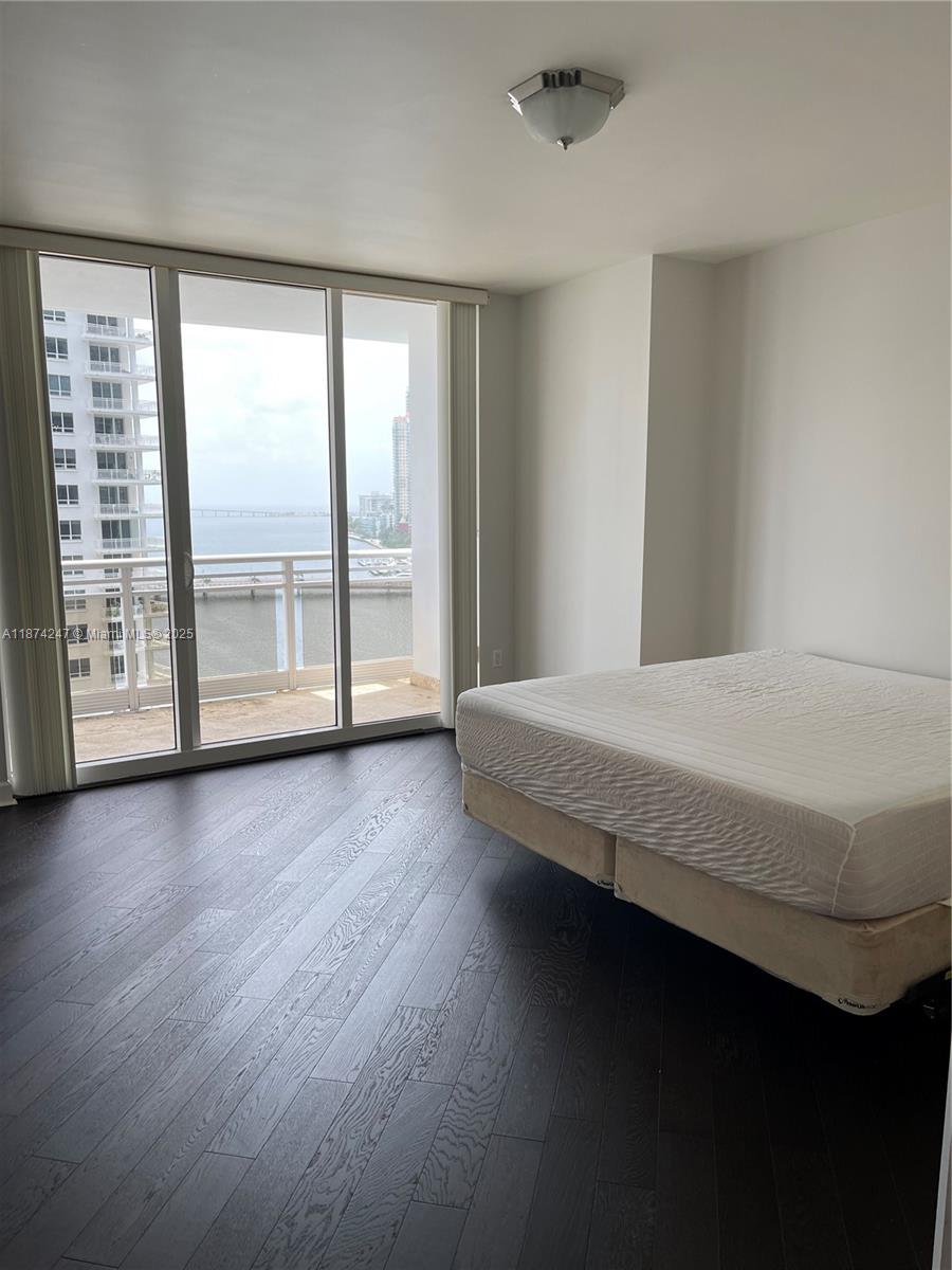 Miami, Florida, 33131, United States, 2 Bedrooms Bedrooms, ,3 BathroomsBathrooms,Residential,For Sale,1942203
