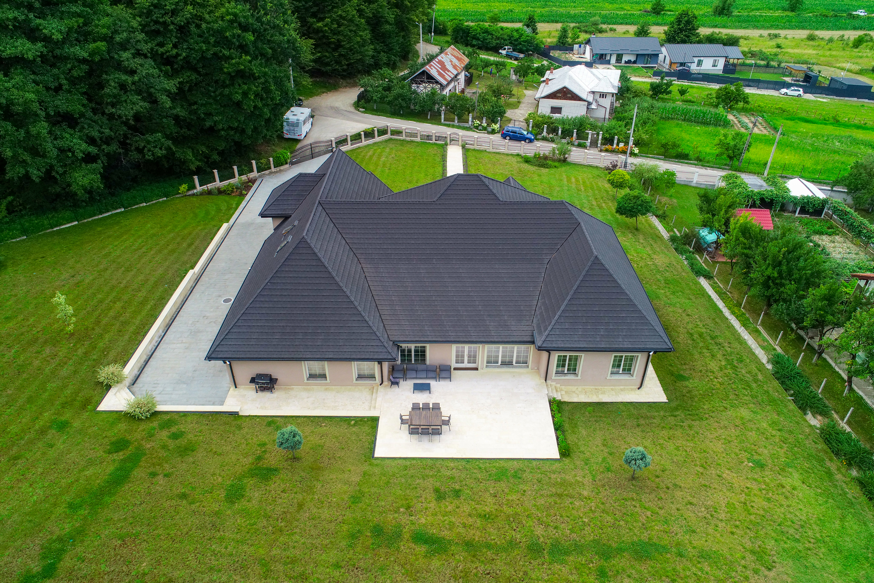  Villa with a 19-Hectare Private Estate on the Edge of the Forest - 物件實景