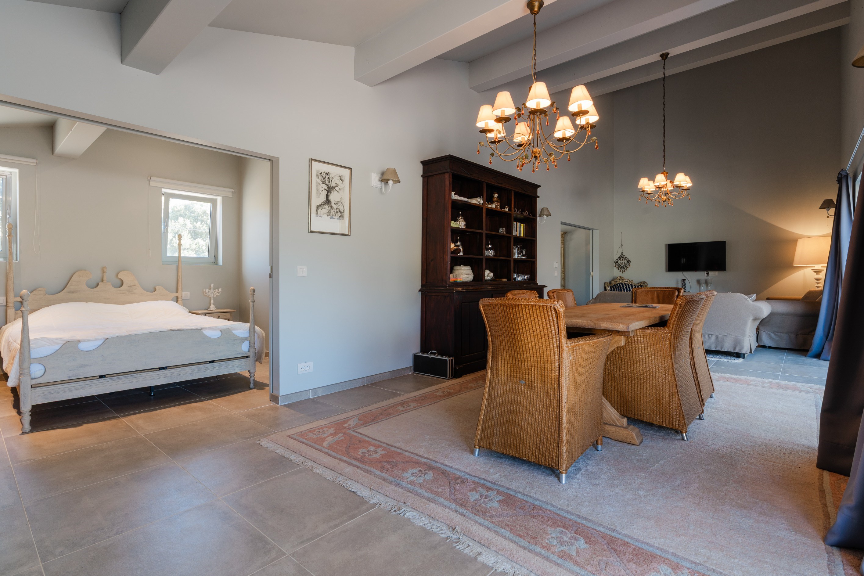  Spellbinding Views & Timeless Stonework – 260 sqm on 5 Hectares - 物件實景