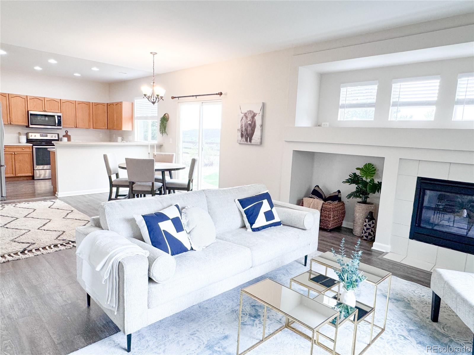 Castle Rock, Colorado, 80109, United States, 3 Bedrooms Bedrooms, ,3 BathroomsBathrooms,Residential,For Sale,1975848