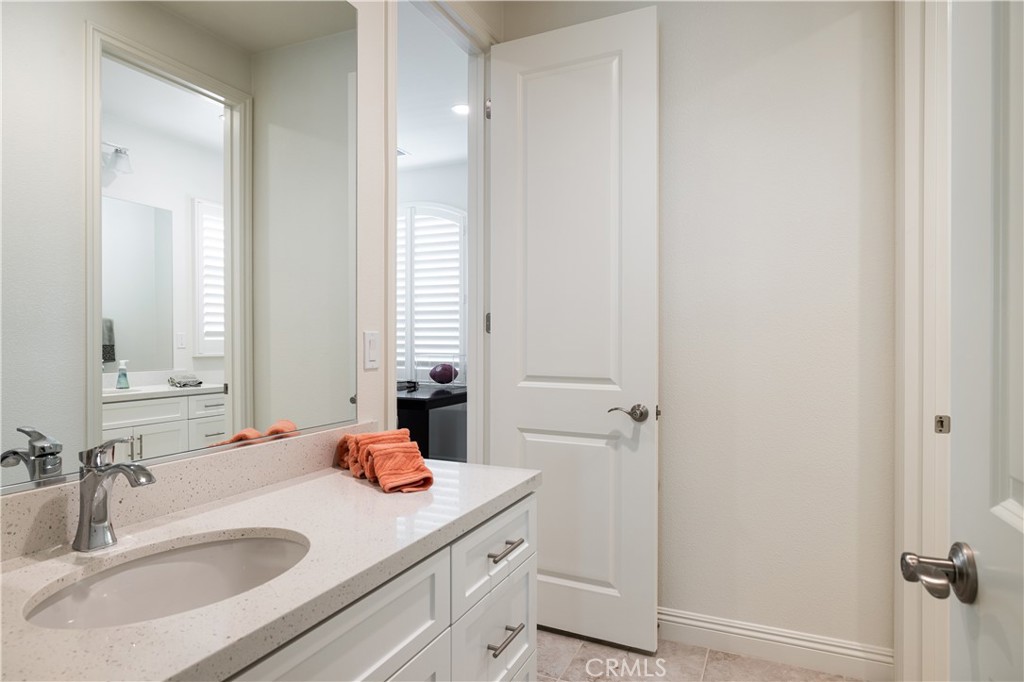 Lake Forest, California, 92679, United States, 5 Bedrooms Bedrooms, ,5 BathroomsBathrooms,Residential,For Sale,2000846