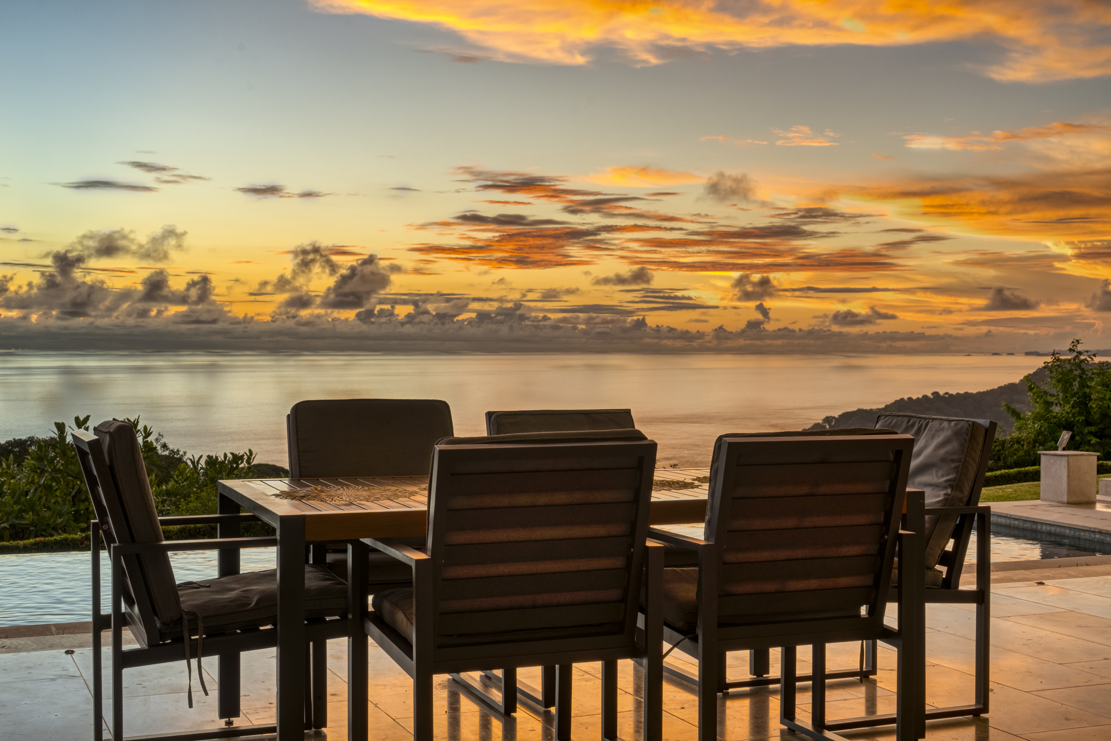 Dominical, Puntarenas, 60504, CR, 3 Bedrooms Bedrooms, ,4 BathroomsBathrooms,Residential,For Sale,1992899