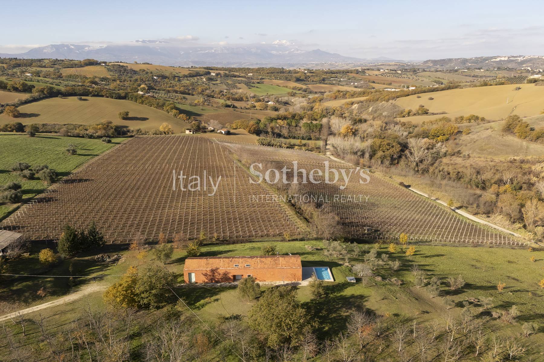  Contemporary villa with views of the Abruzzo mountains - 物件實景