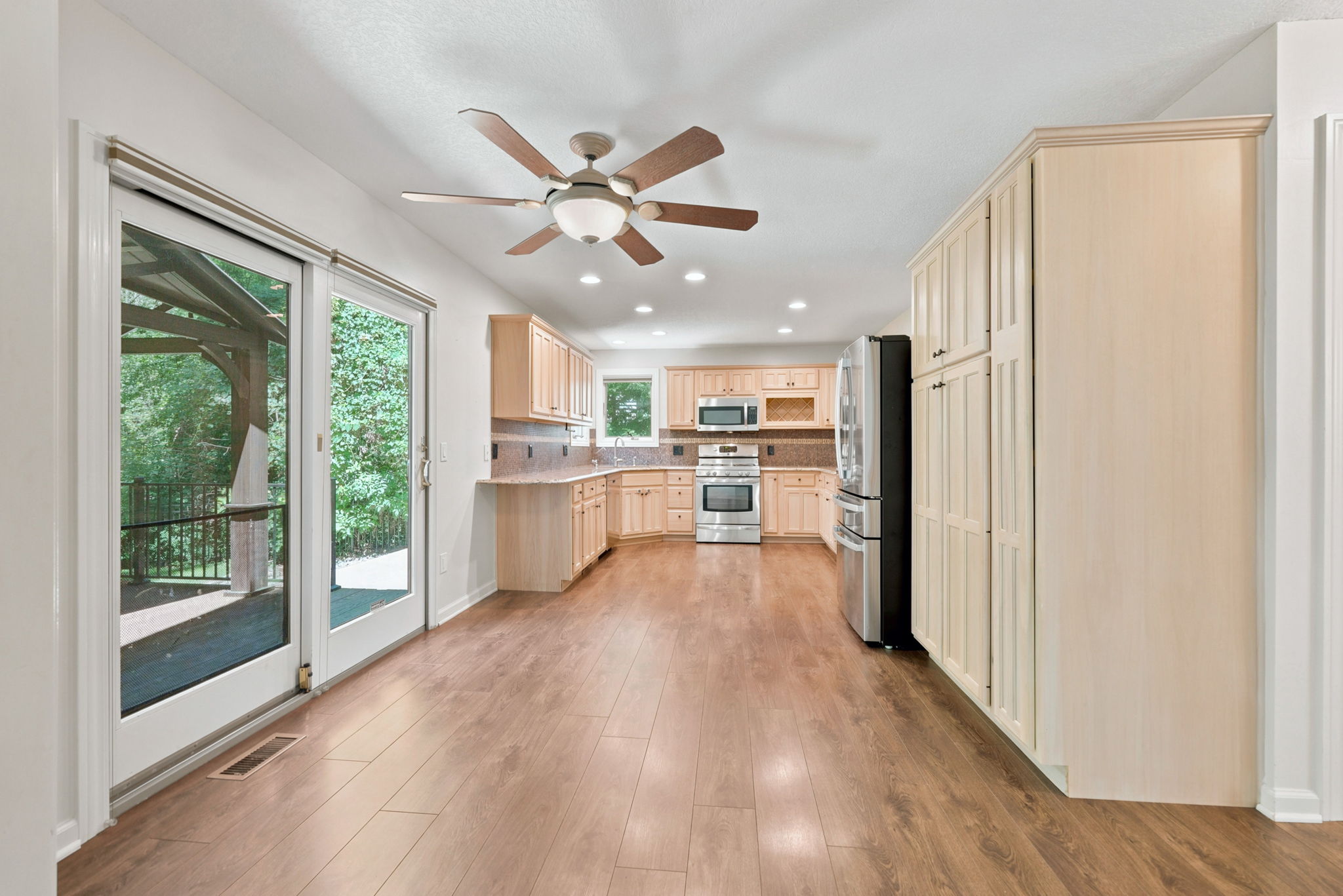  Excellent 3 Bedroom Home with Finished Basement in Fort Wayne - 物件實景