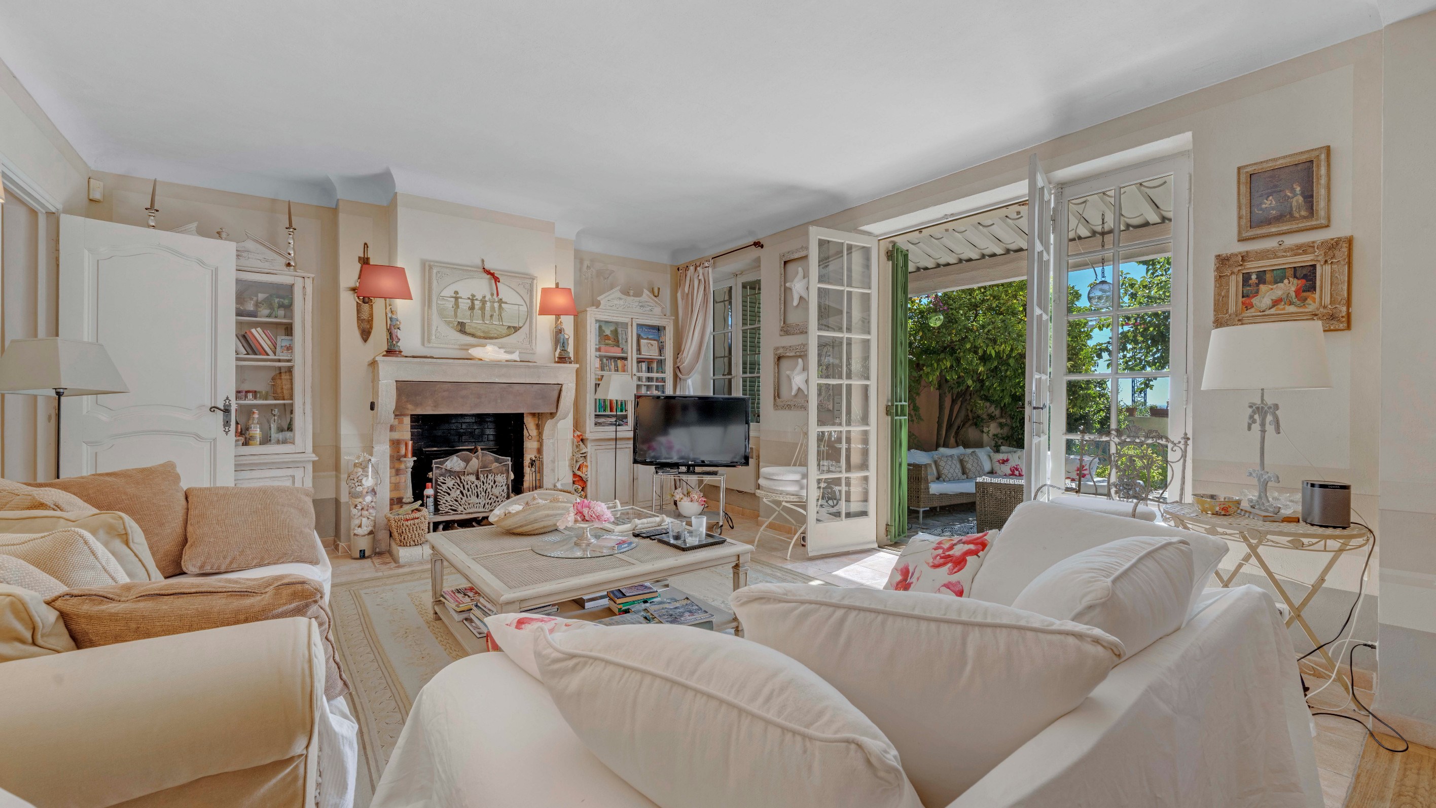  Charming Provençal villa with sea view near Saint-Tropez – French Riviera - 物件實景