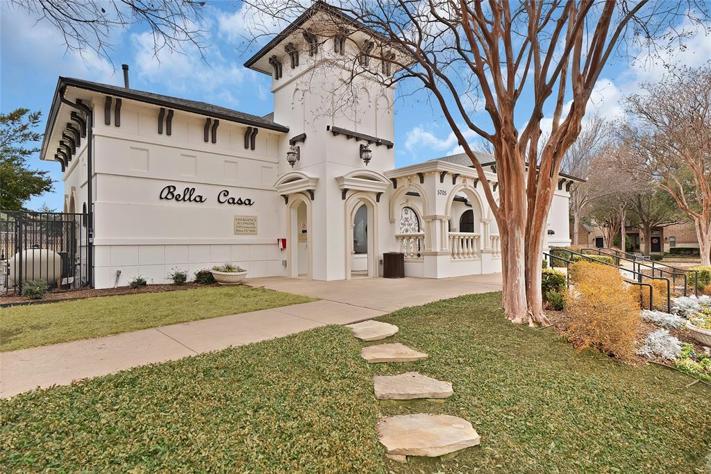 5563 Cecina Drive