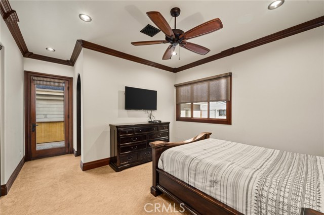 Long Beach, California, 90803, United States, 6 Bedrooms Bedrooms, ,8 BathroomsBathrooms,Residential,For Sale,1835519