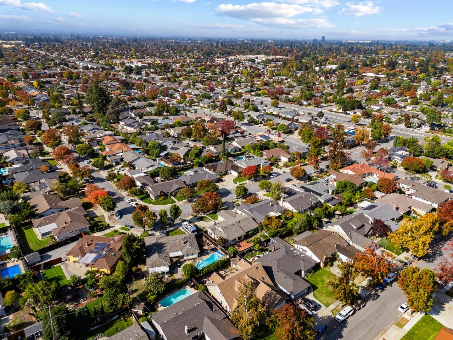 San Jose, California, 95118, United States, 4 Bedrooms Bedrooms, ,2 BathroomsBathrooms,Residential,For Sale,1986269