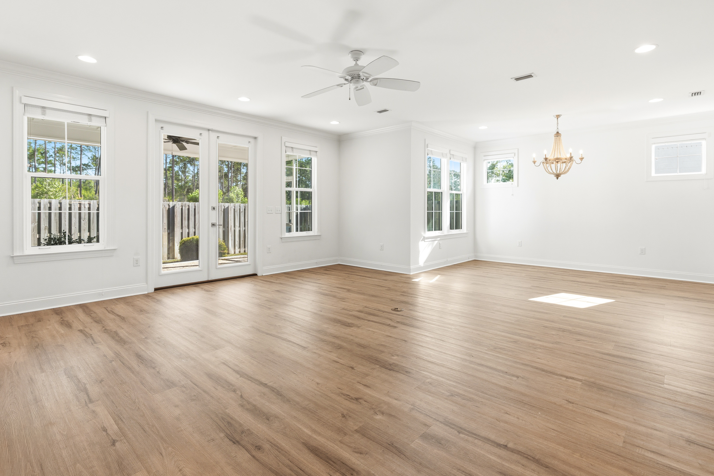  Coastal Simplicity & Style in Expansive South Walton Community - 物件實景