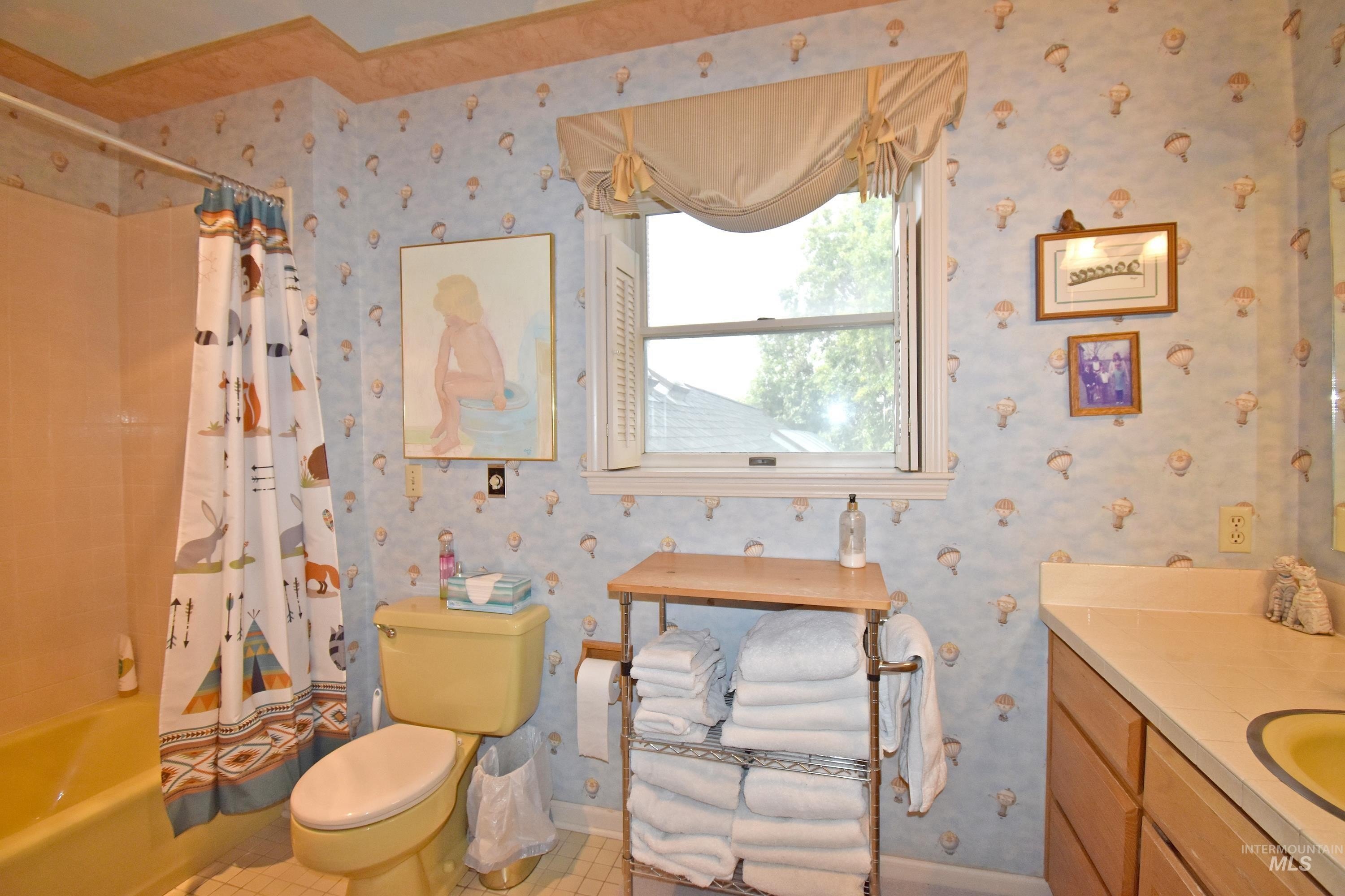 Clarkston, Washington, 99403, United States, 3 Bedrooms Bedrooms, ,3 BathroomsBathrooms,Residential,For Sale,1981338