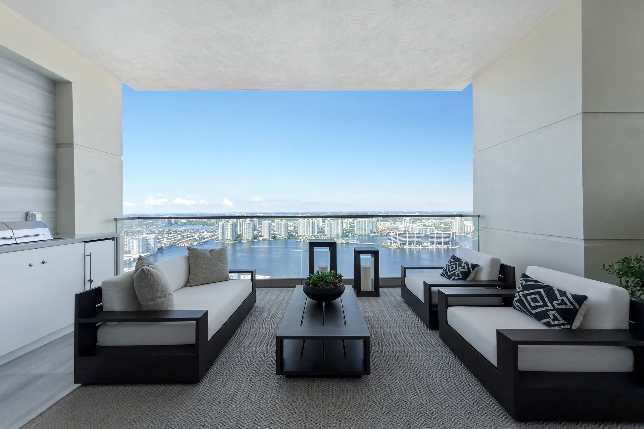  17975 Collins Ave, Sunny Isles Beach, FL, 33160 - 物件實景