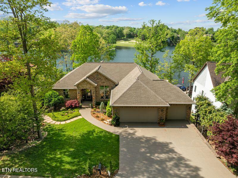 Markham Ln, Crossville, TN 38558