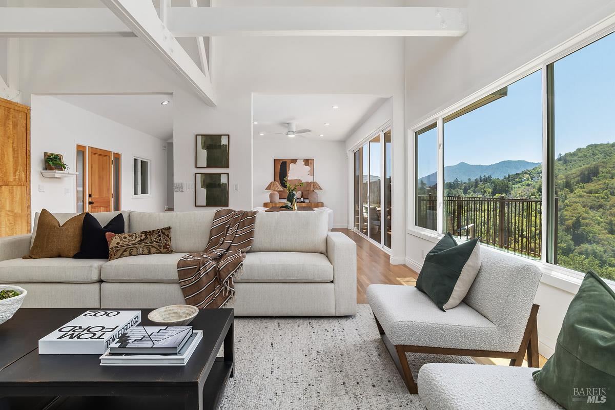 Fairfax, California, 94930, United States, 5 Bedrooms Bedrooms, ,3 BathroomsBathrooms,Residential,For Sale,1933248