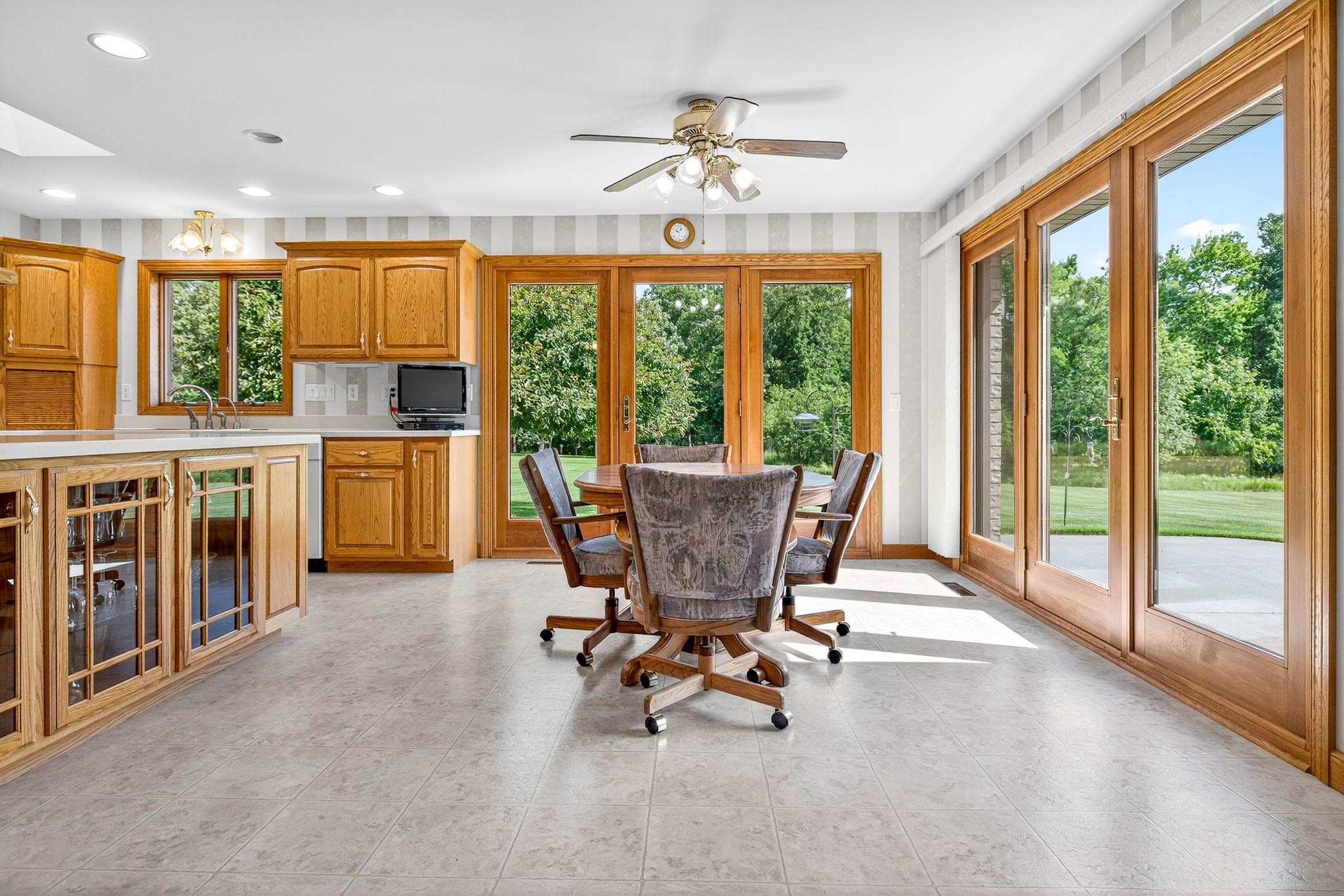 Redgranite, Wisconsin, 54970, United States, 3 Bedrooms Bedrooms, ,3 BathroomsBathrooms,Residential,For Sale,1982577