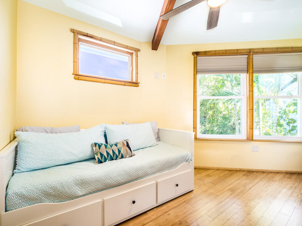 Big Coppitt, Florida, 33040, United States, 2 Bedrooms Bedrooms, ,2 BathroomsBathrooms,Residential,For Sale,1990333