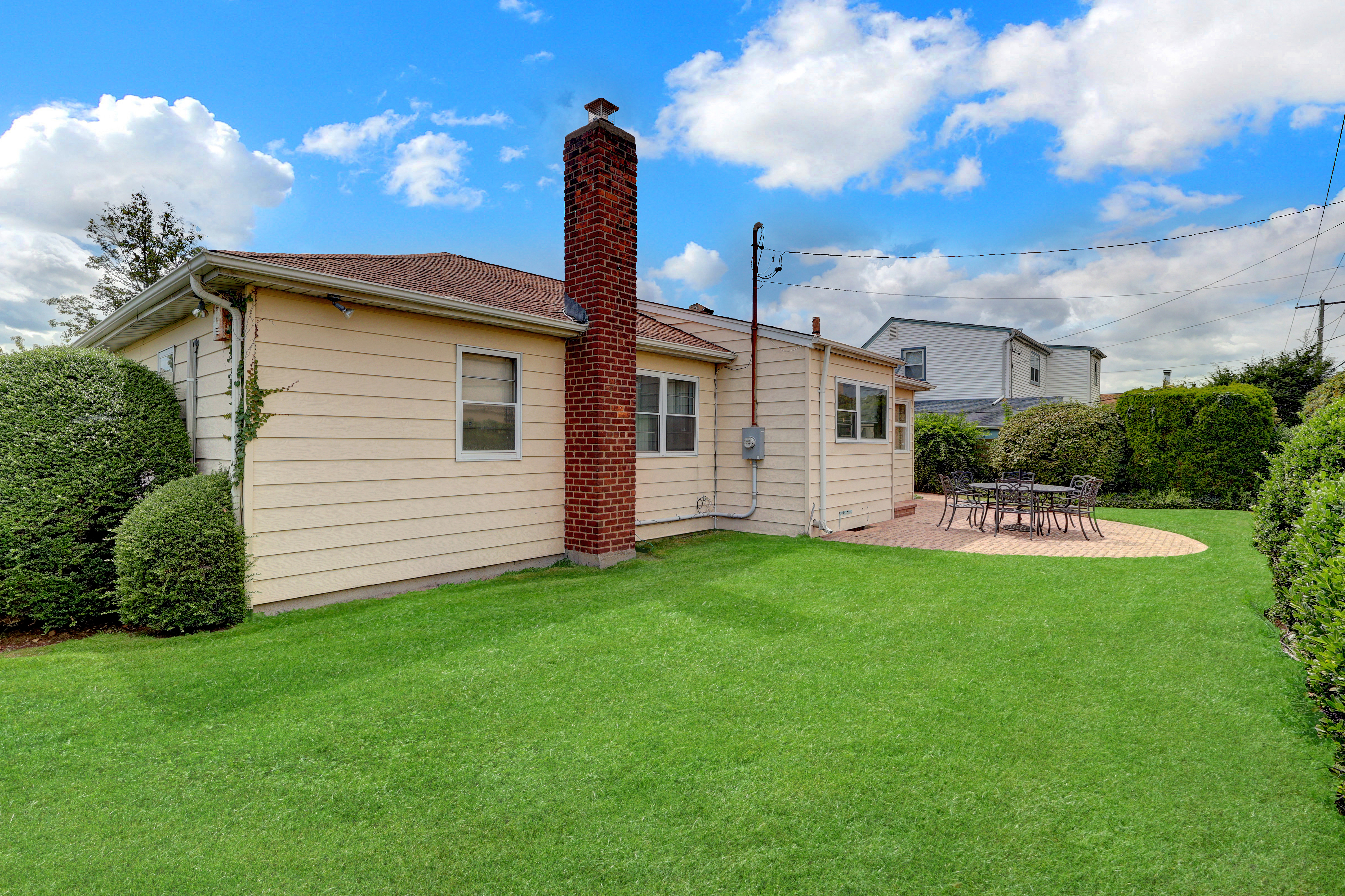  85 Joseph Street, New Hyde Park, NY, 11040 - 物件實景