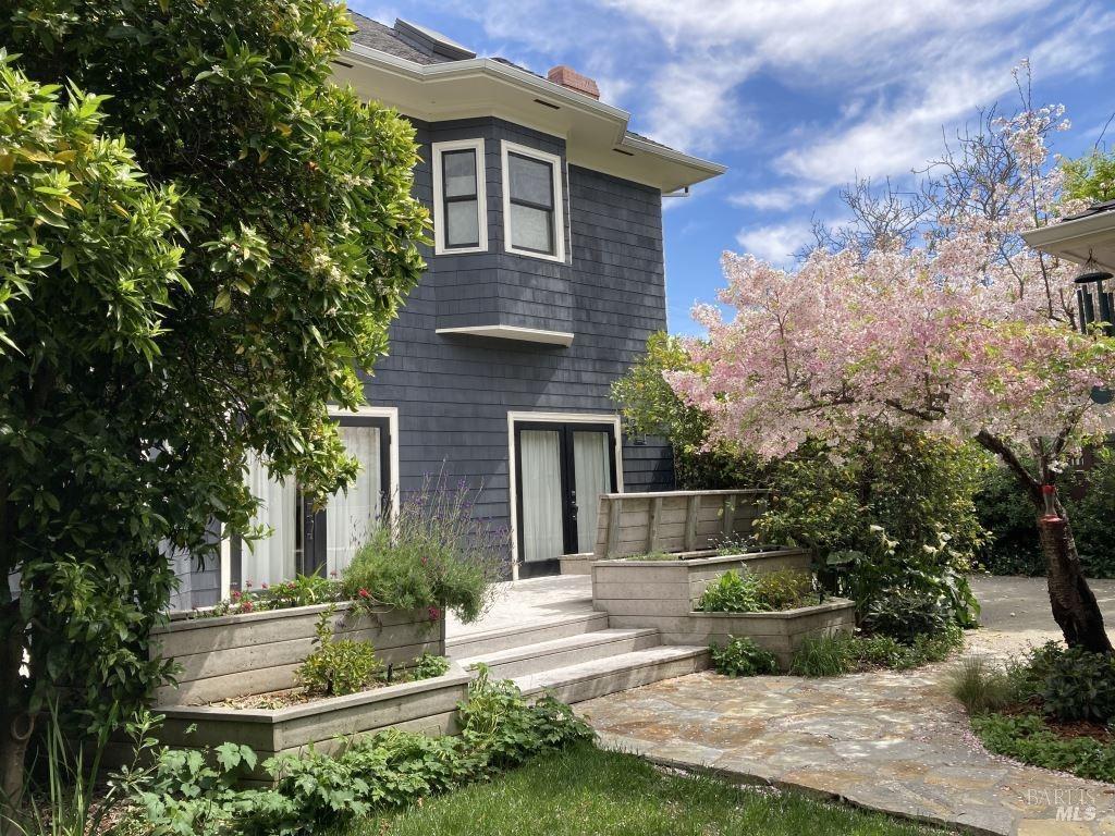 Napa, California, 94559, United States, 5 Bedrooms Bedrooms, ,3 BathroomsBathrooms,Residential,For Sale,1991886