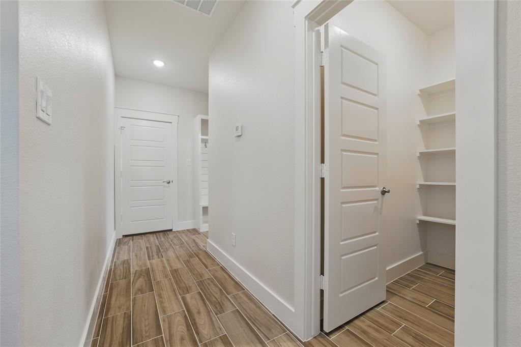 Weatherford, Texas, 76087, United States, 4 Bedrooms Bedrooms, ,3 BathroomsBathrooms,Residential,For Sale,1888737