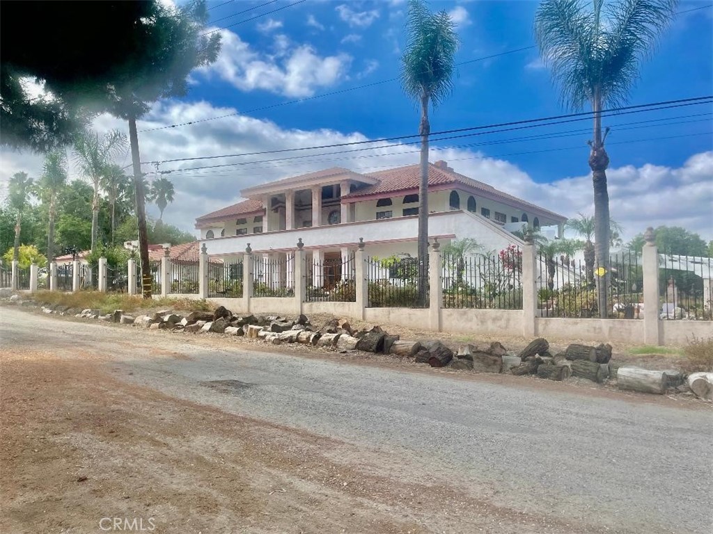 Rowland Heights, California, 91748, United States, 11 Bedrooms Bedrooms, ,13 BathroomsBathrooms,Residential,For Sale,1981870