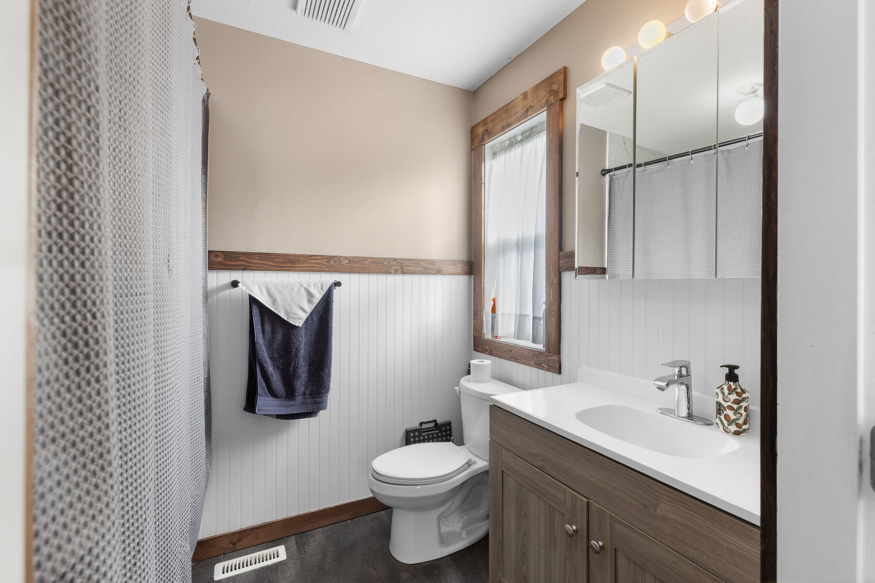  Hobby Farm in Armstrong - 物件實景